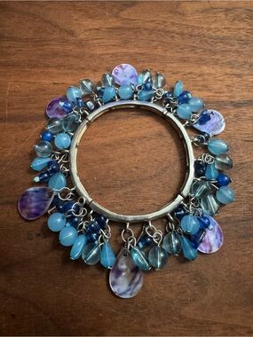 Cha Cha Silvertoned Blue Beaded Dangle Bracelet w/Purple Shell/Abalone Accents